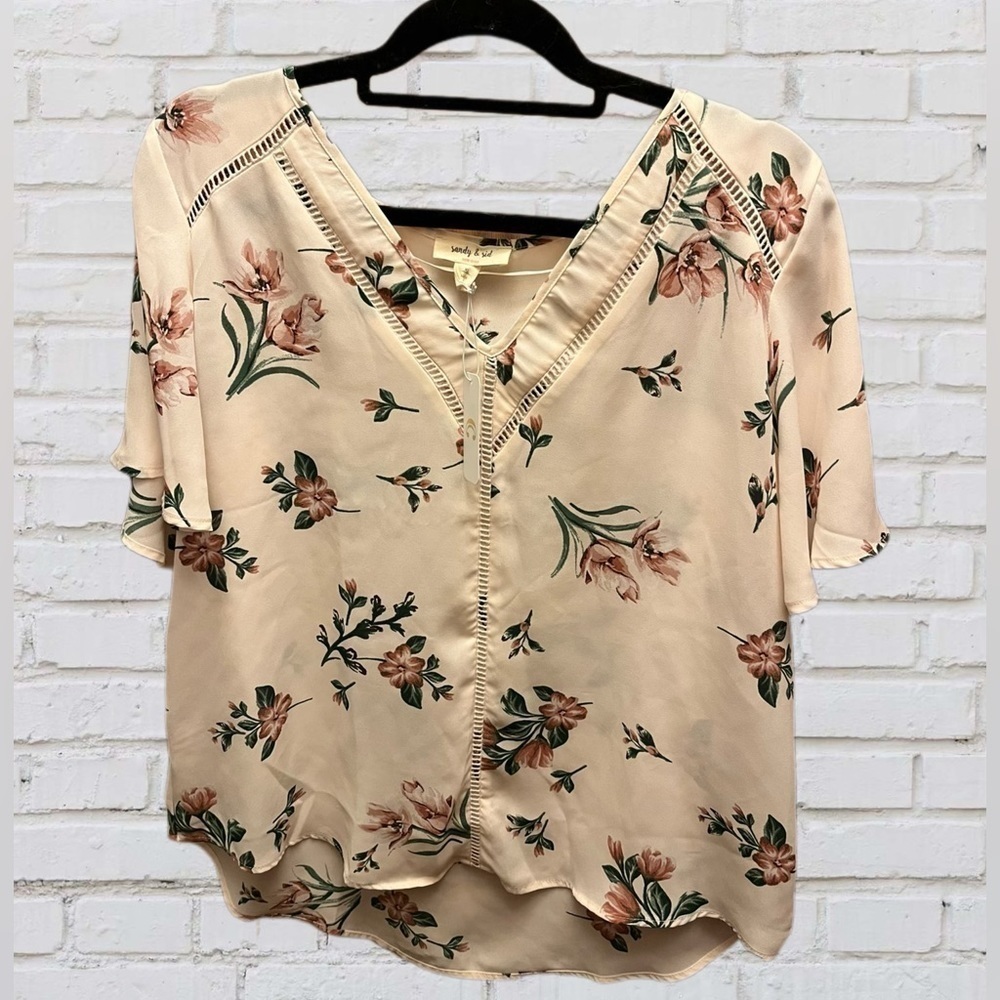 Light Pink Floral Top - XL